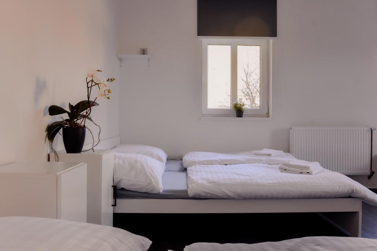 Apartmany Centrum Нови-Бор Экстерьер фото