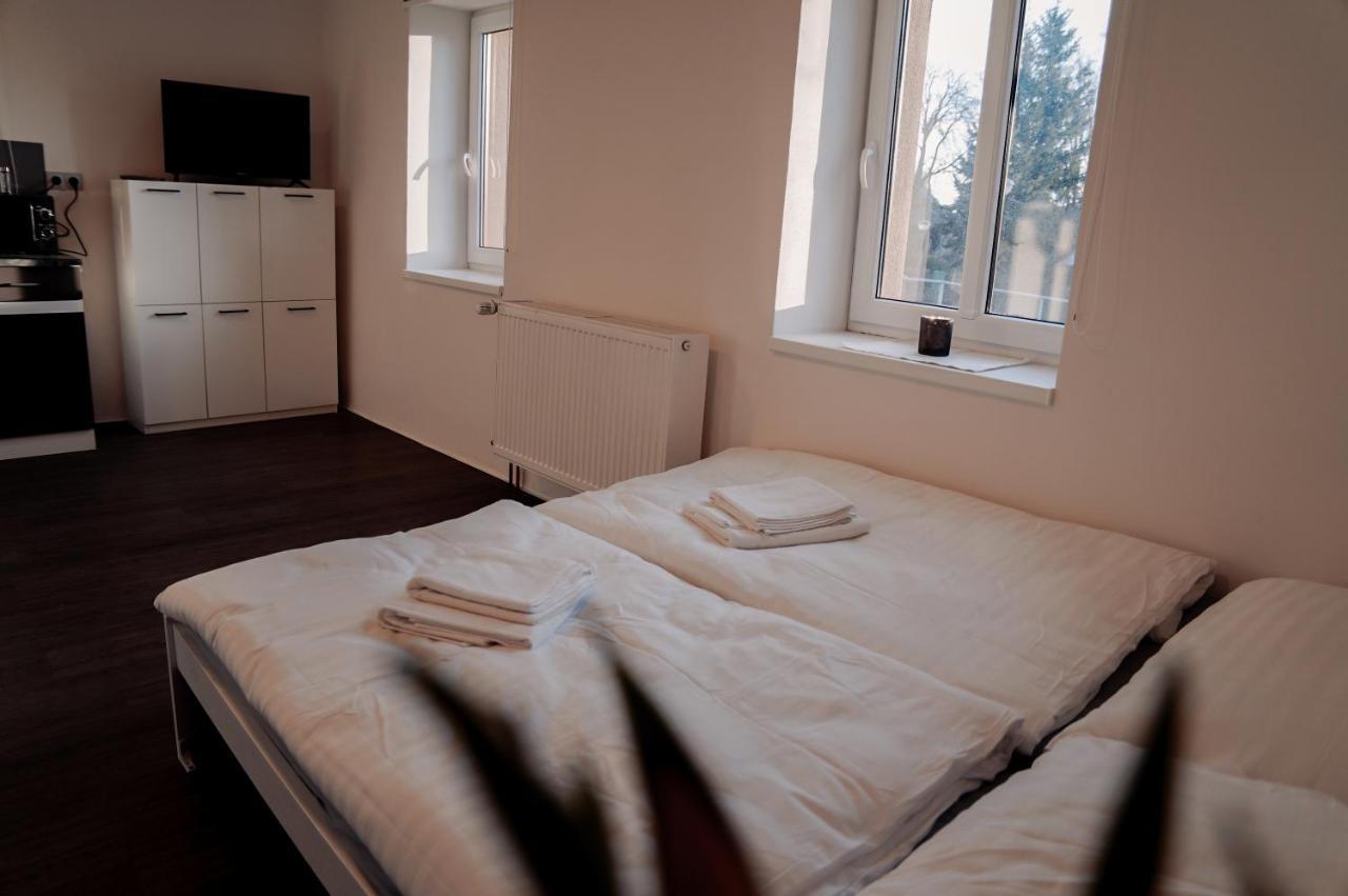 Apartmany Centrum Нови-Бор Экстерьер фото