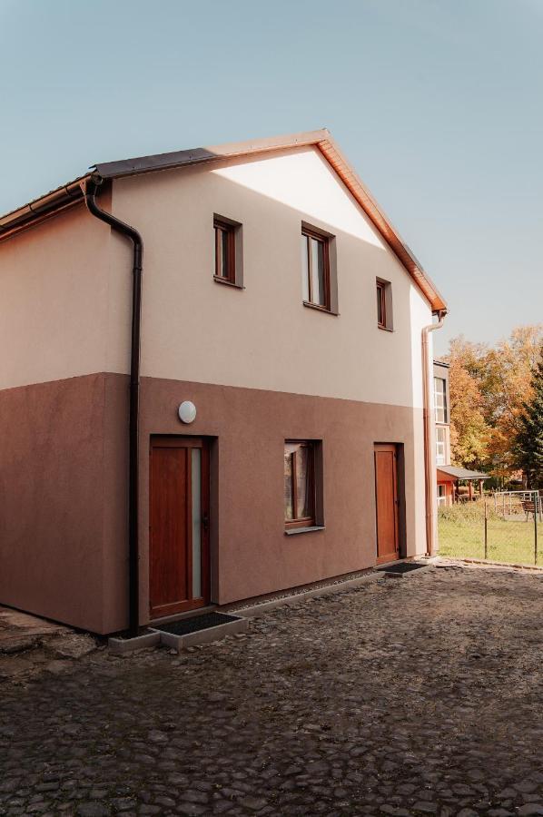 Apartmany Centrum Нови-Бор Экстерьер фото